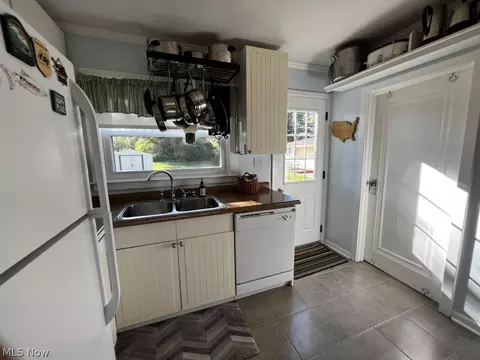5905 Beech St, Andover, OH 44003 photo 17