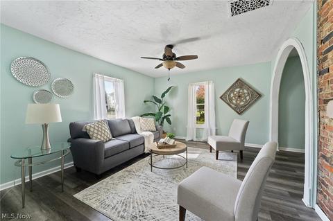 40 E Main St, Canfield, OH 44406 photo 5