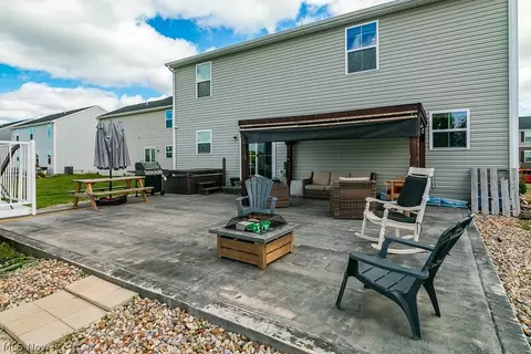301 Fairfield Ct, Elyria, OH 44035 photo 18