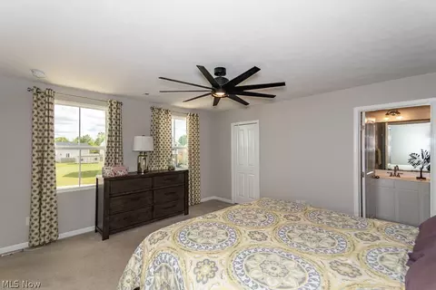 301 Fairfield Ct, Elyria, OH 44035 photo 9