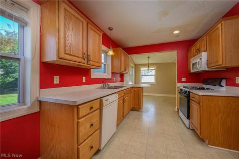 8841 Yoder Rd, Wadsworth, OH 44281 photo 12