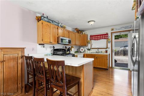 1023 W Drive N, Huron, OH 44839 photo 7