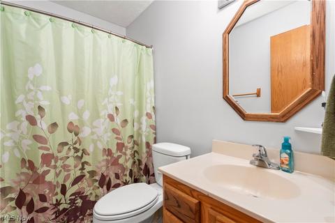 1023 W Drive N, Huron, OH 44839 photo 10
