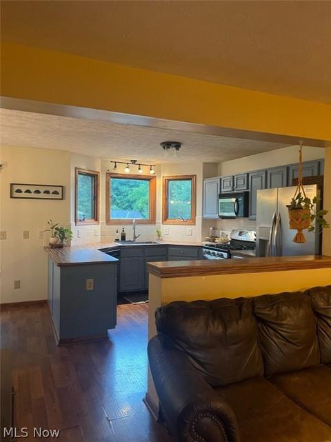 4994 Kelly Ave, Rootstown, OH 44272 photo 4