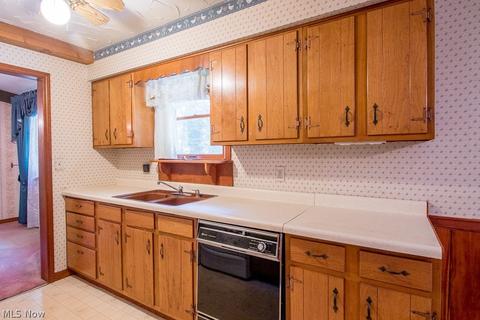 6410 Melshore Dr, Mentor, OH 44060 photo 8