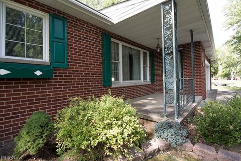 6410 Melshore Dr, Mentor, OH 44060 photo 3