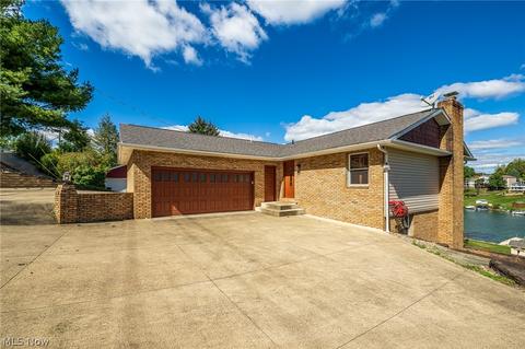 422 E Mohawk Dr, Malvern, OH 44644 photo 28