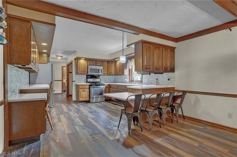 3411 Tee Dr, Akron, OH 44333 photo 7