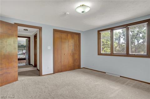 3411 Tee Dr, Akron, OH 44333 photo 21
