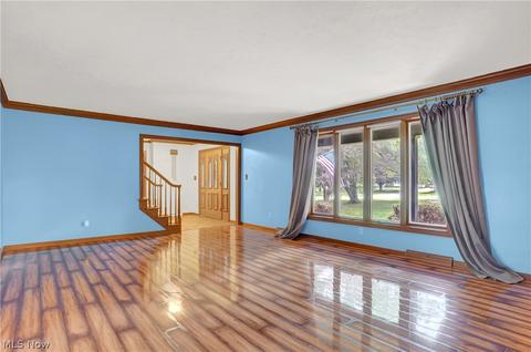 3411 Tee Dr, Akron, OH 44333 photo 6