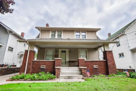 3215 Hursh Pl NW, Canton, OH 44708 photo 1