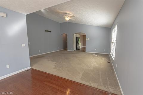 4726 Hawk Ln, Lorain, OH 44053 photo 6