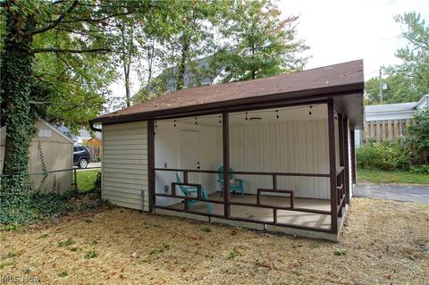 1835 Maple St, Wickliffe, OH 44092 photo 27