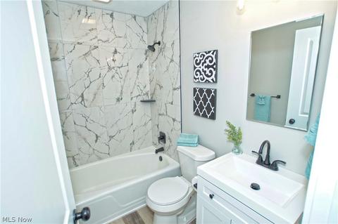 1835 Maple St, Wickliffe, OH 44092 photo 23