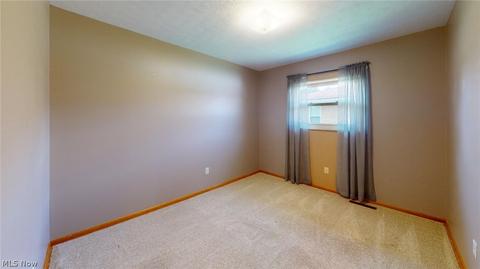 701 Circle Dr, Belpre, OH 45714 photo 21