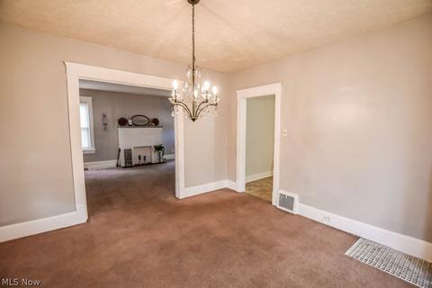 615 Rosemont Ct NW, Canton, OH 44708 photo 6