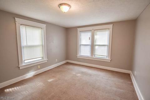 615 Rosemont Ct NW, Canton, OH 44708 photo 12