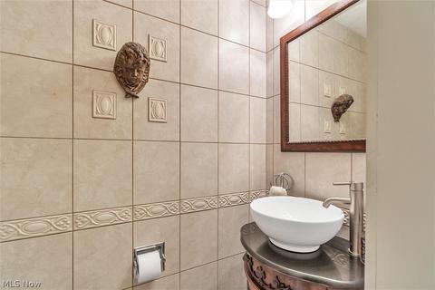 15930 Sheldon Rd, Brook Park, OH 44142 photo 16