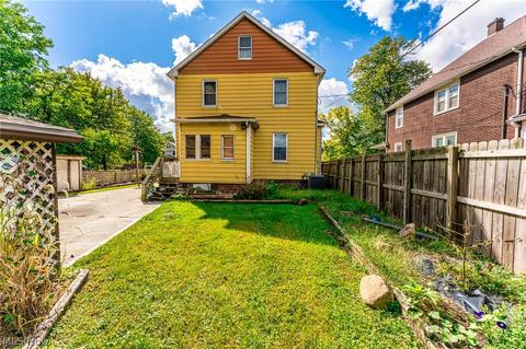 2065 E 29th St, Lorain, OH 44055 photo 10