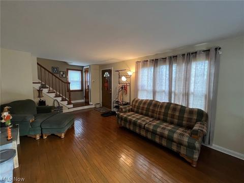 175 Wade Ave, Niles, OH 44446 photo 2