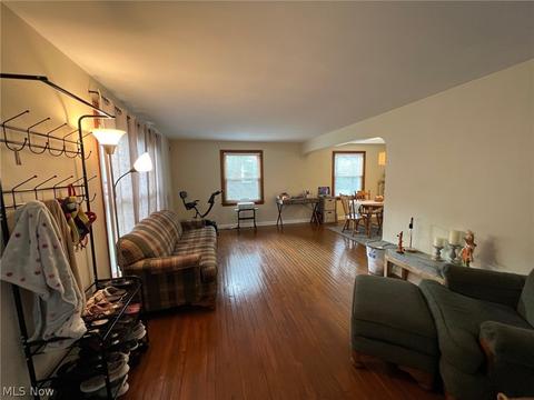 175 Wade Ave, Niles, OH 44446 photo 3
