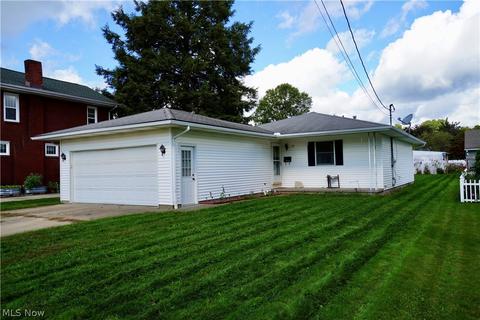 411 E 10th St, Dover, OH 44622 photo 1