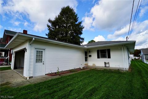 411 E 10th St, Dover, OH 44622 photo 2