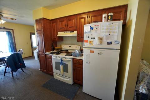 411 E 10th St, Dover, OH 44622 photo 11