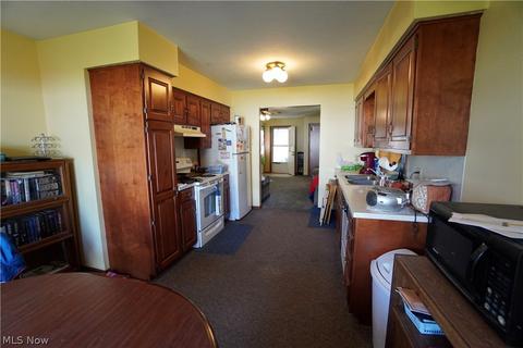 411 E 10th St, Dover, OH 44622 photo 10