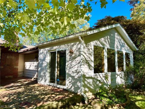 2979 Shade Rd, Akron, OH 44333 photo 3