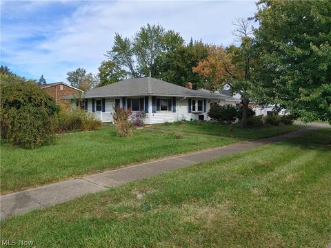 701 Abbe Rd N, Elyria, OH 44035 photo 4