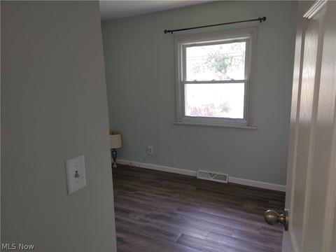 701 Abbe Rd N, Elyria, OH 44035 photo 19