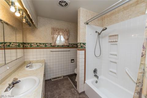 7249 Murray Ridge Rd, Elyria, OH 44035 photo 24