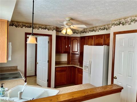 150 Stonehedge Dr, Elyria, OH 44035 photo 13