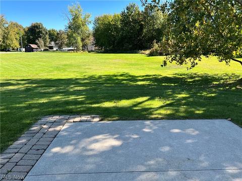 150 Stonehedge Dr, Elyria, OH 44035 photo 18