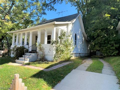 1305 Big Falls Ave, Akron, OH 44310 photo 25
