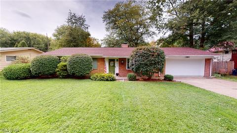 1674 Meadows Rd, Madison, OH 44057 photo 1