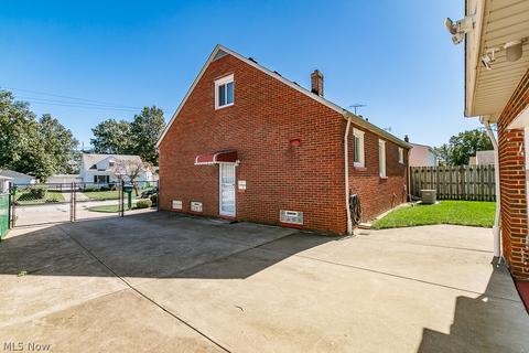 874 E 248th St, Euclid, OH 44123 photo 25