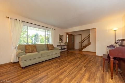 32966 Ashdown Dr, Solon, OH 44139 photo 4
