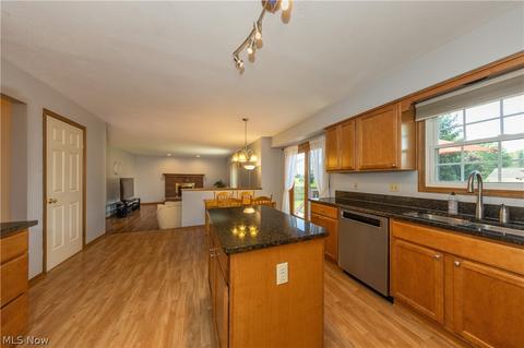 32966 Ashdown Dr, Solon, OH 44139 photo 10