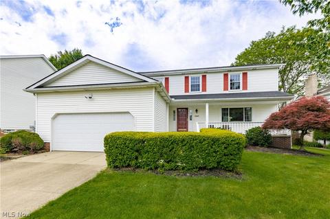 32966 Ashdown Dr, Solon, OH 44139 photo 1