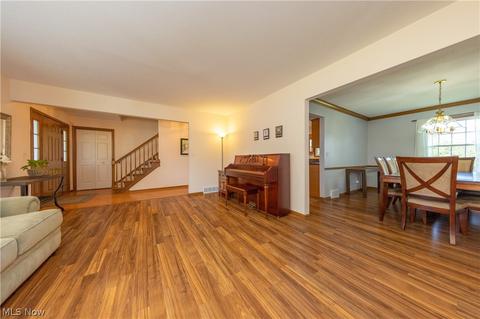 32966 Ashdown Dr, Solon, OH 44139 photo 5