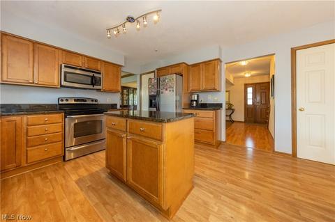 32966 Ashdown Dr, Solon, OH 44139 photo 8