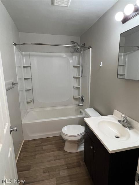 362 E Thornton St, Akron, OH 44311 photo 5