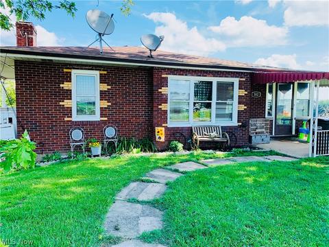 302 Maple St, Dillonvale, OH 43917 photo 1