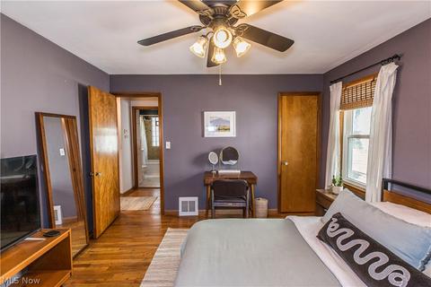 490 E 253rd St, Euclid, OH 44132 photo 7