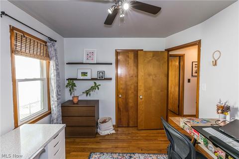 490 E 253rd St, Euclid, OH 44132 photo 9