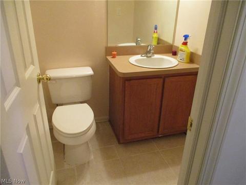 181 Meander Ln, Elyria, OH 44035 photo 6