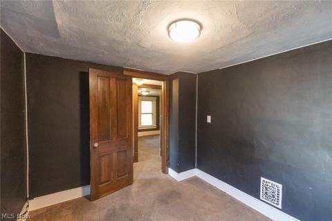 1017 E River St, Elyria, OH 44035 photo 23