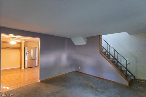 1017 E River St, Elyria, OH 44035 photo 5
